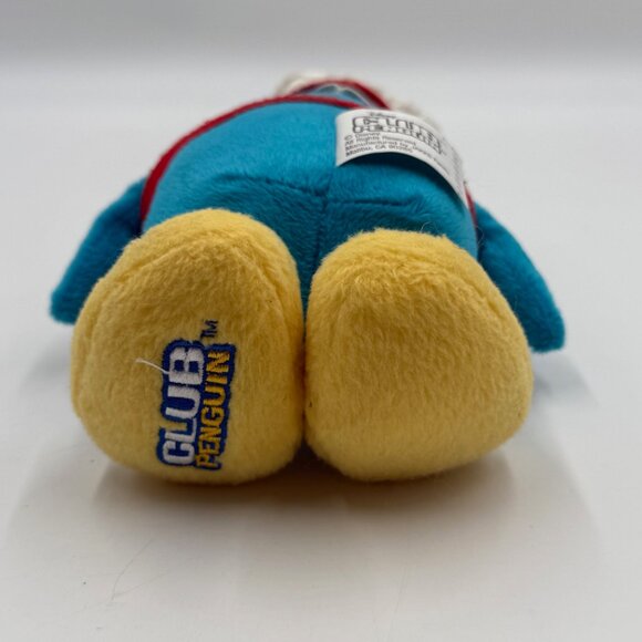 Club Penguin Chef Plush Toy with Pizza Apron Disney 2011 Stuffed Animal NO Coin - Picture 4 of 8